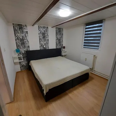 Butterfly Apartment *